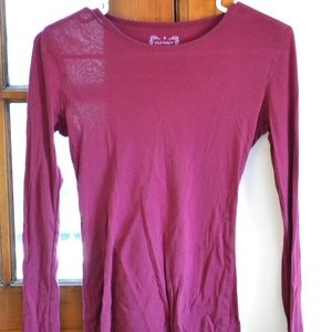 Perfect Basics Essential, Long Sleeve Tee!